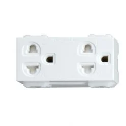 2 ổ cắm 3 chấu có màn che SCUE2