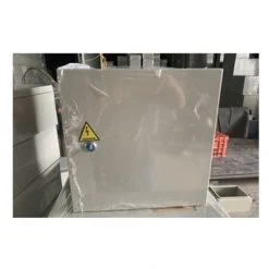 Tủ rack 9U-D500 ngoài trời (có mái che -chân đế )