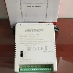 Bộ chia nguồn 8 kênh 60W HIKVISION DS-2FA1205-C8(EUR)