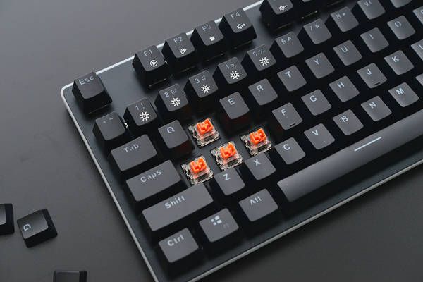 Bàn phím cơ Gaming có dây Newmen GM550 RBG