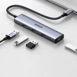 Bộ chia Ugreen 20841 USB Type-C ra 4 cổng USB 3.0