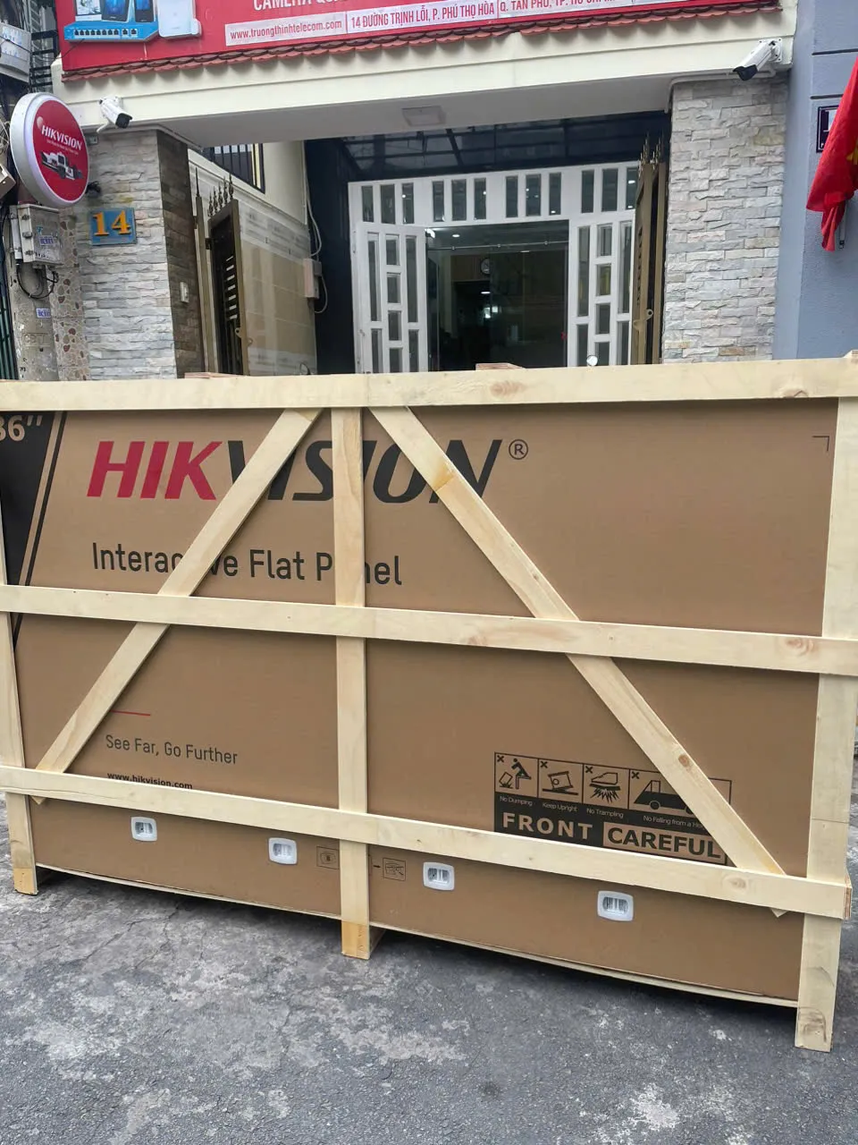 PHÂN PHỐI MÀN HÌNH TƯƠNG TÁC PHÂN PHỐI MÀN HÌNH TƯƠNG TÁC