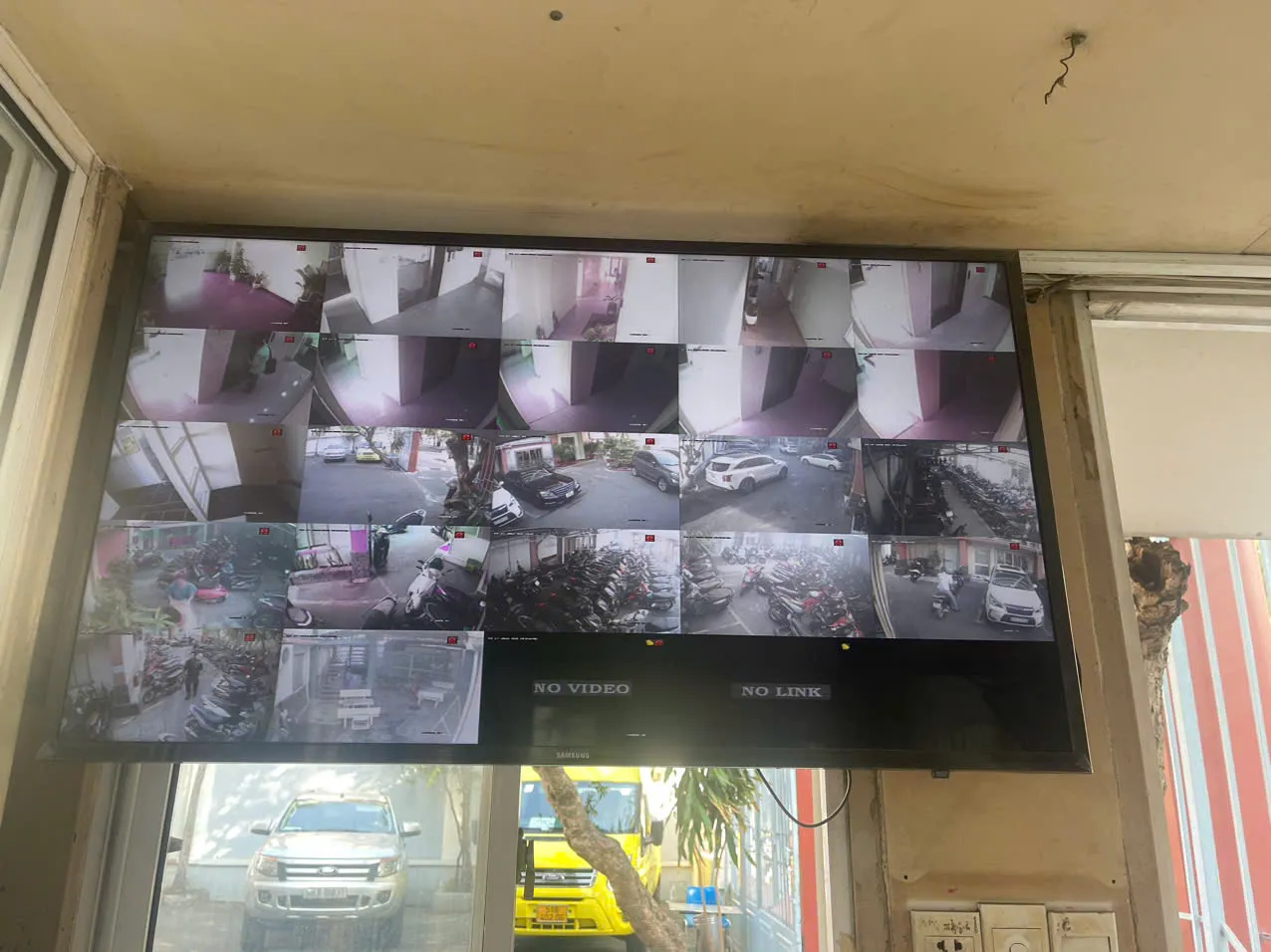 hinh anh camera thuc tế