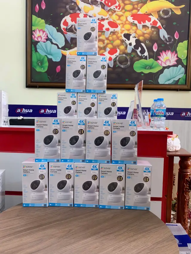 camera-wifi-360-do-xoay-ezviz