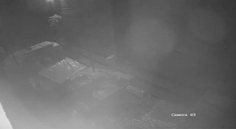 Camera bị dội hồng ngoại