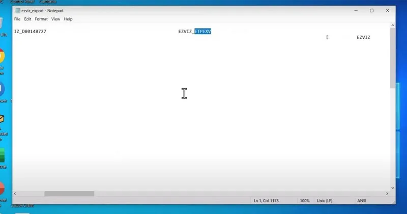 Mở file .bin dưới dạng Notepad để tìm mã xác minh