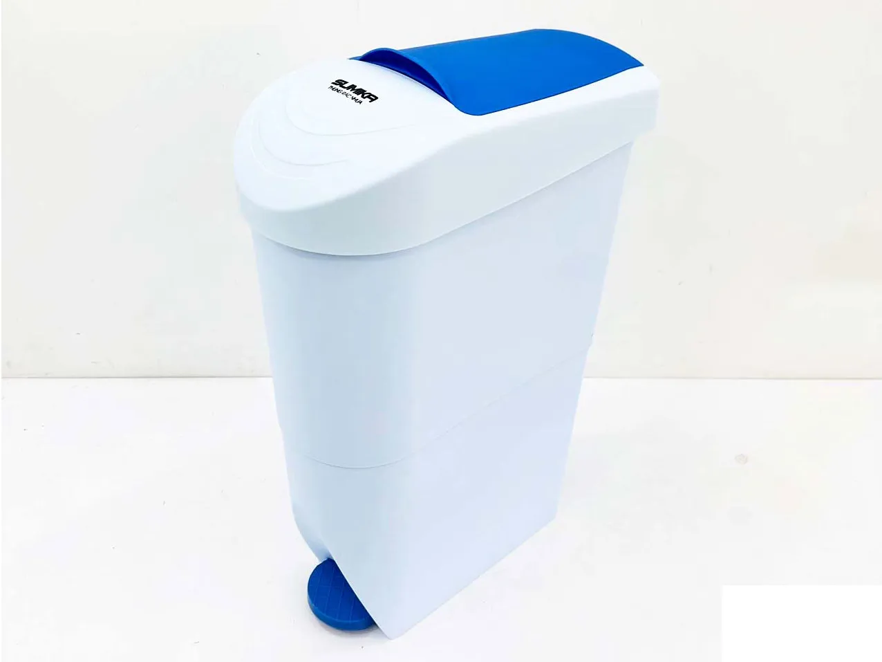 Thùng rác nhựa 21L Sumika B021