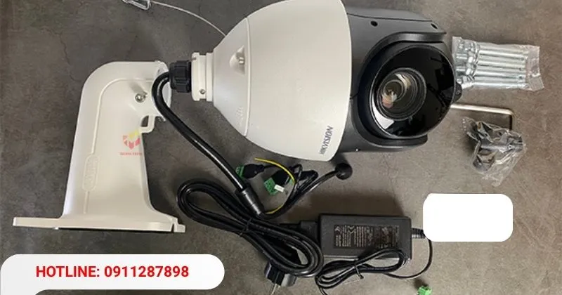 Camera HIKVISION DS-2DE4215IW-DE
