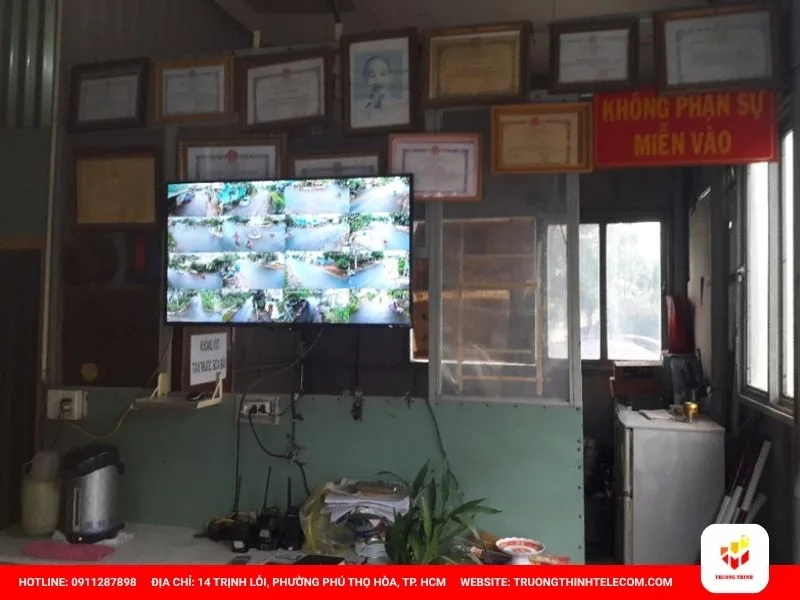 Cửa hàng khu Chợ Bình Tây