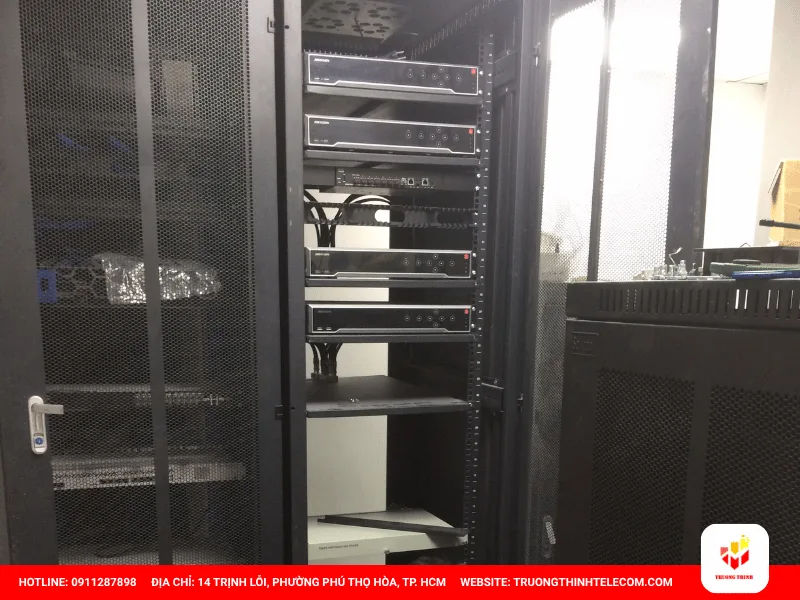Hệ thống mạng LAN và Internet (Network & Data)