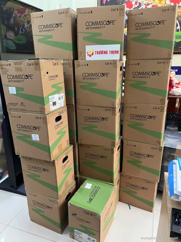 Cáp mạng CommScope Cat6 UTP thùng 305m – ảnh thực tế tại Trường Thịnh Telecom