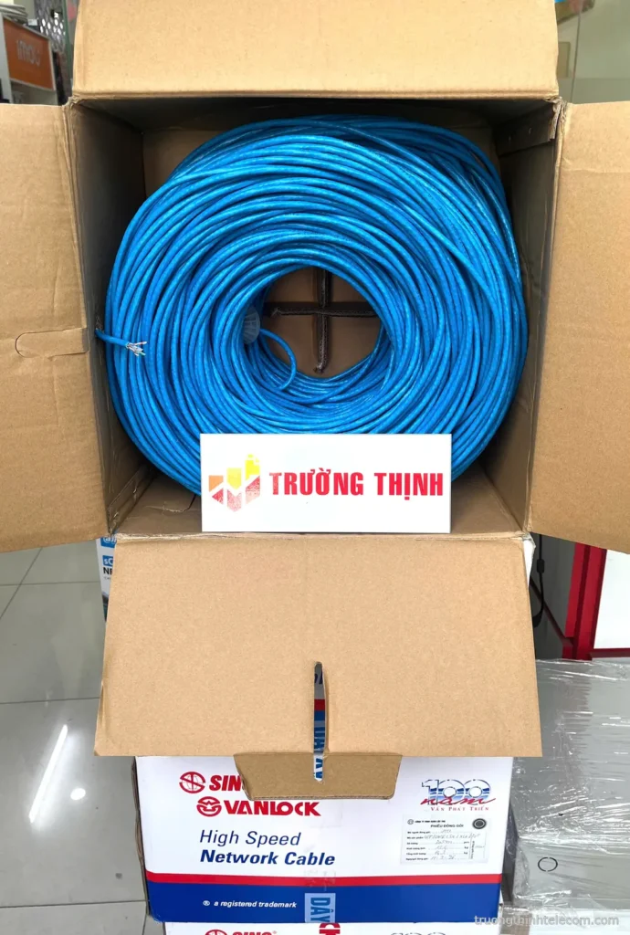 Sino Vanlock cáp mạng UTP 305m – ảnh thực tế tại Trường Thịnh Telecom