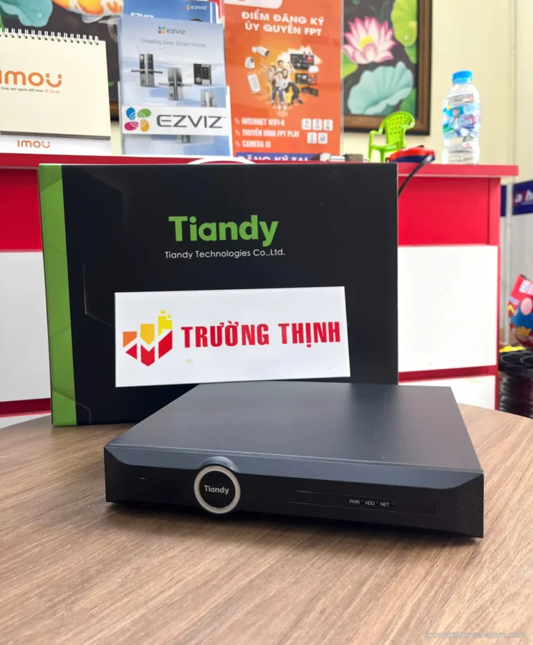 Đầu ghi hình IP Tiandy NVR – ảnh thực tế tại Trường Thịnh Telecom