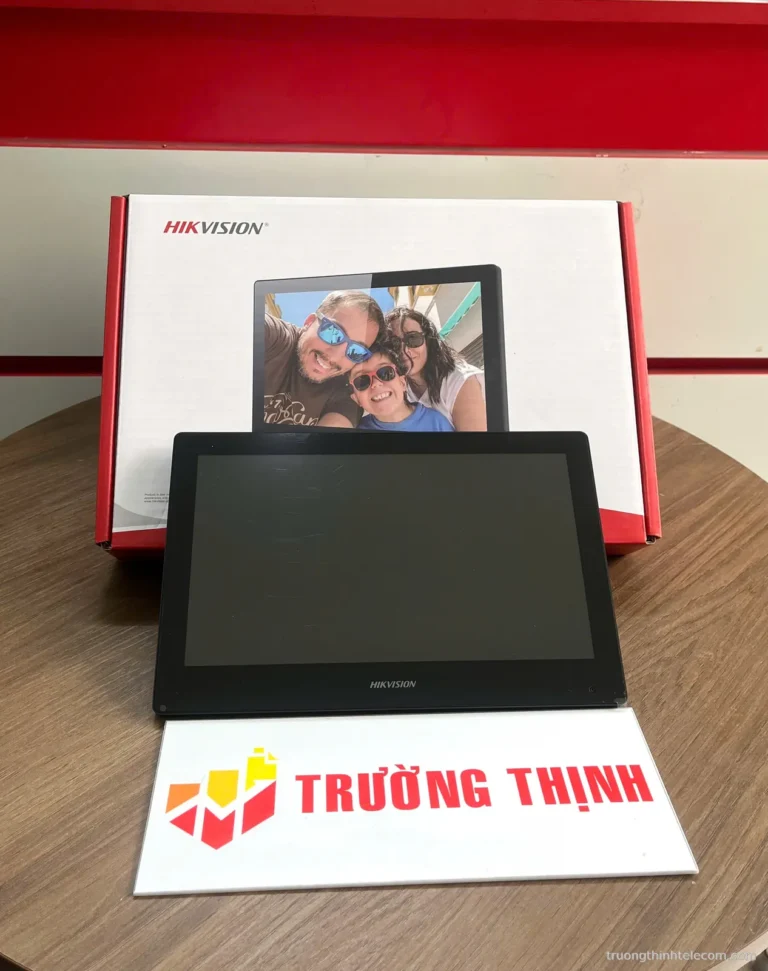 Màn hình chuông cửa Hikvision cảm ứng – ảnh thực tế tại Trường Thịnh Telecom