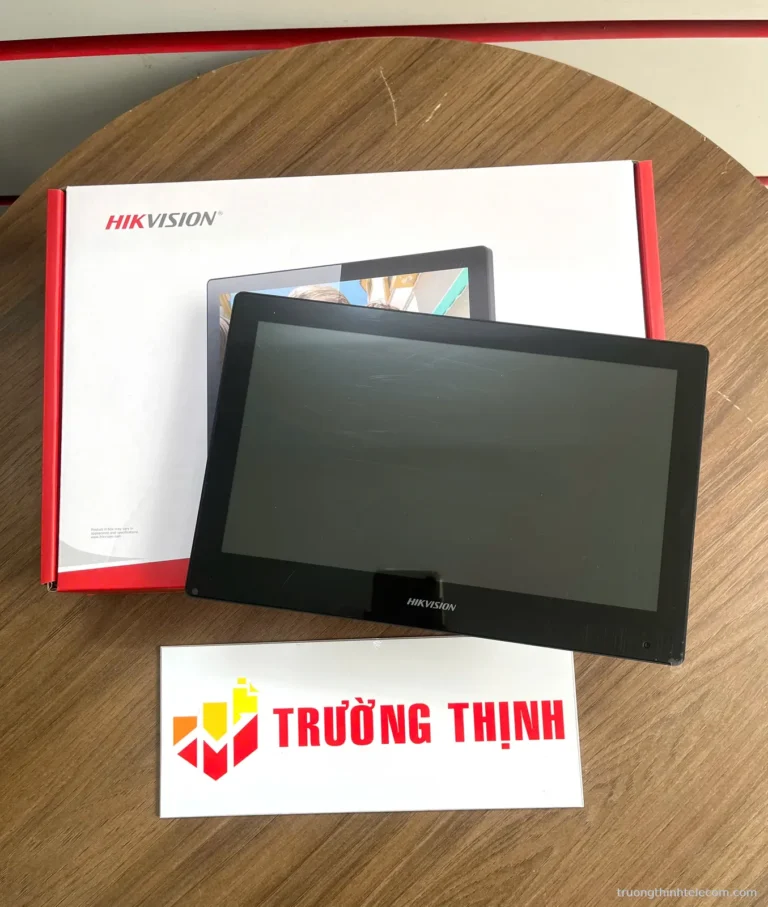 Màn hình chuông cửa Hikvision cảm ứng – ảnh thực tế tại Trường Thịnh Telecom