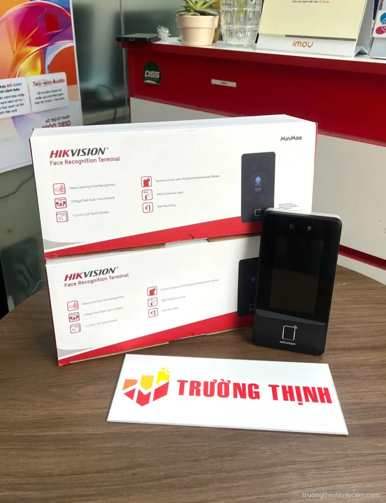 Máy chấm công khuôn mặt Hikvision MinMoe – ảnh thực tế tại Trường Thịnh Telecom