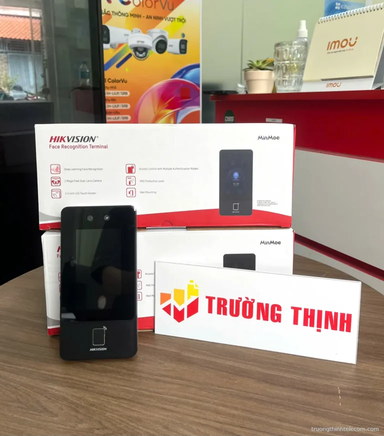 Máy chấm công khuôn mặt Hikvision MinMoe – ảnh thực tế tại Trường Thịnh Telecom