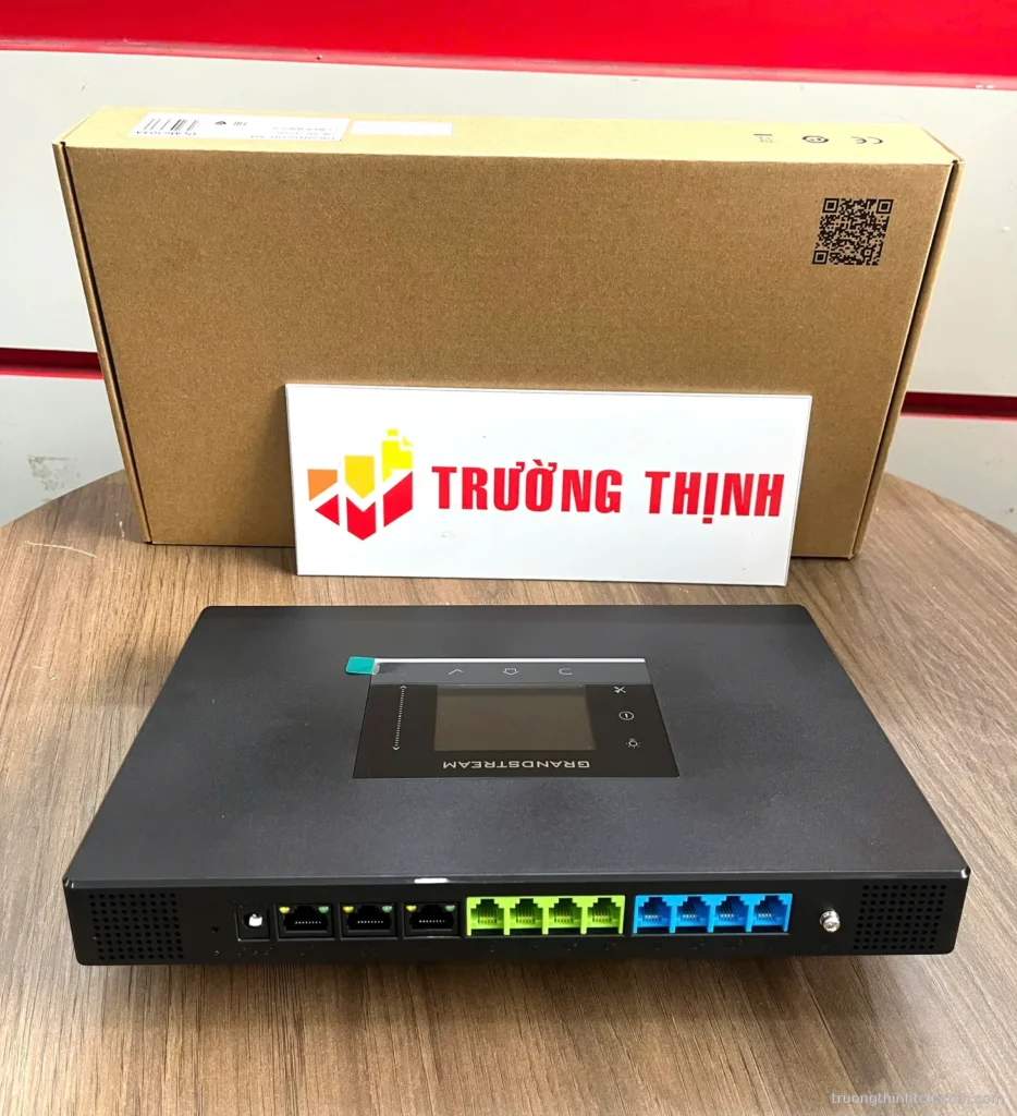 Tổng đài IP Grandstream UCM6304A – ảnh thực tế tại Trường Thịnh Telecom