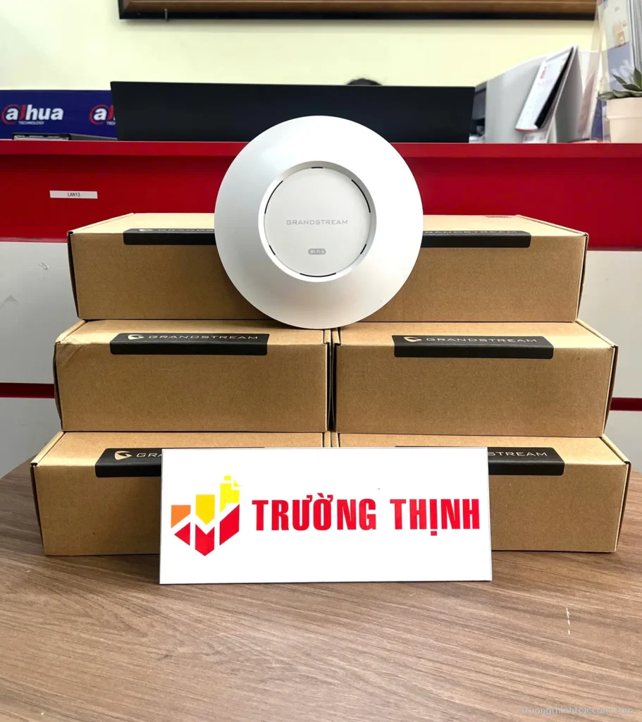 Bộ phát Wi-Fi 6 Grandstream ốp trần – ảnh thực tế tại Trường Thịnh Telecom