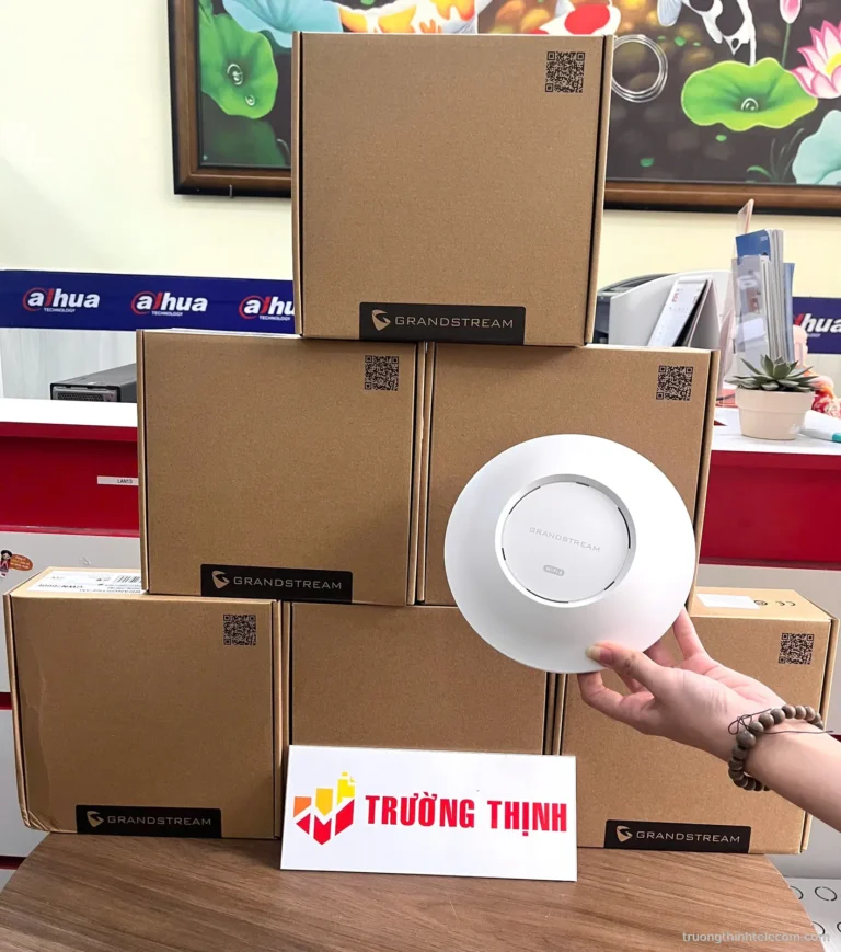 Bộ phát Wi-Fi 6 Grandstream ốp trần – ảnh thực tế tại Trường Thịnh Telecom