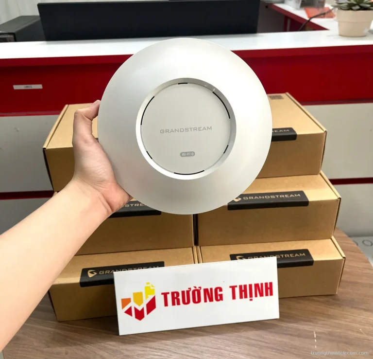 Bộ phát Wi-Fi 6 Grandstream ốp trần – ảnh thực tế tại Trường Thịnh Telecom