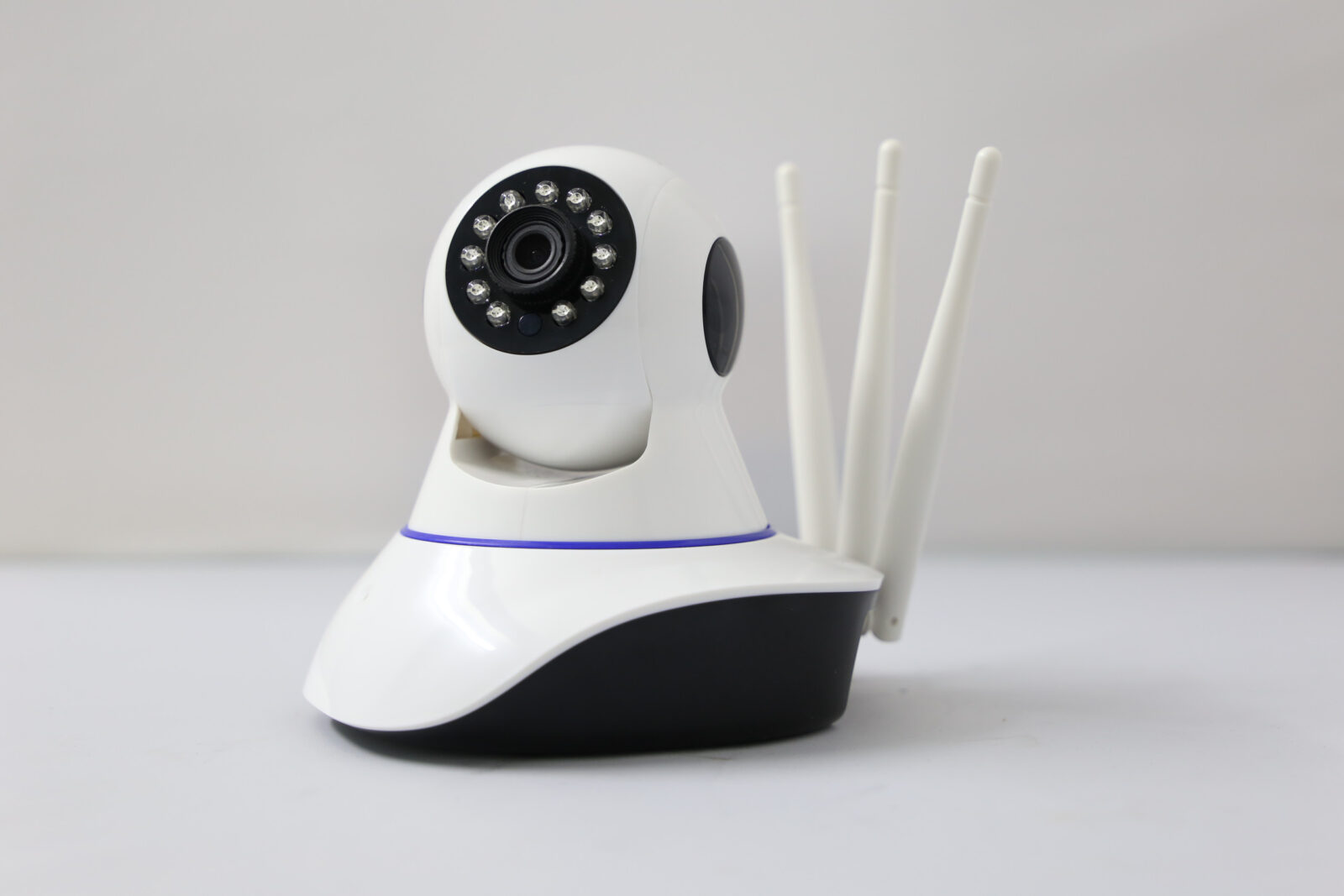Camera Wifi Yoosee 3 Râu - Giải Pháp An Ninh Thông Minh, Bảo Vệ Ngôi Nhà Bạn Mọi Lúc Mọi Nơi