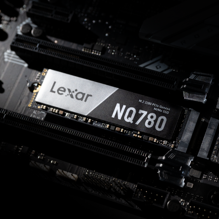 Ổ cứng SSD NVME 1TB Lexar LNQ780X001T-RNNNG