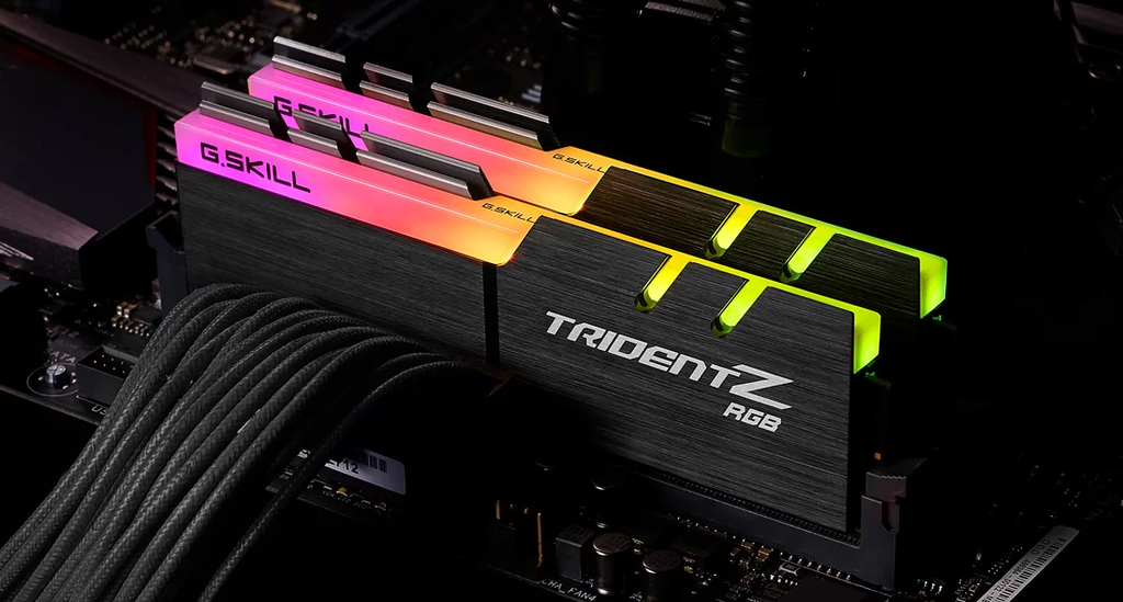 Ram PC G.SKILL Trident Z RGB 32GB F4-3600C18D-32GTZR